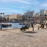 Spinola Studio Deluxe, Stjulians