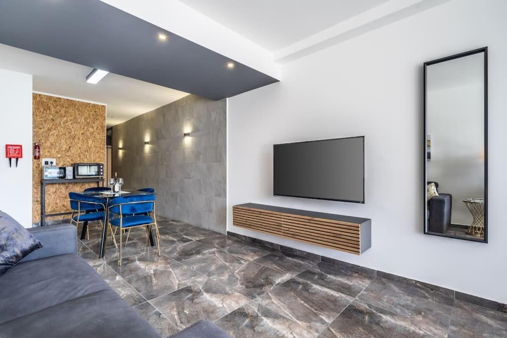 Spinola Deluxe, Stjulians Apartment *